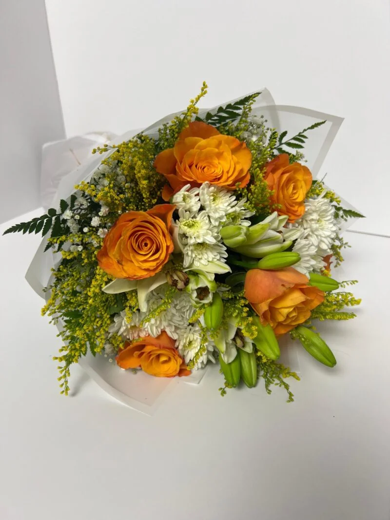 ⁦باقة يد صغيرة | برتقالي⁩ - الصورة ⁦3⁩