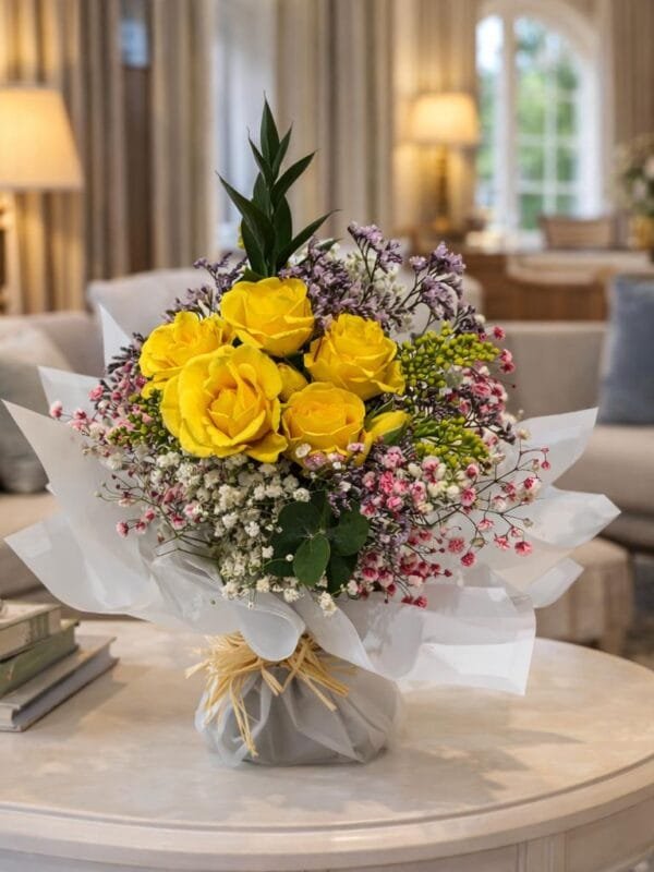 أصفر واحد غلاف أبيض