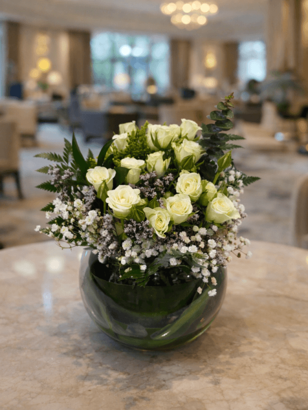 فازة ابيض اربعة